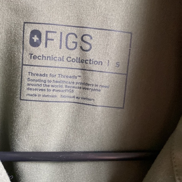 FIGS Moss Nata Scrub Top - Picture 2 of 5